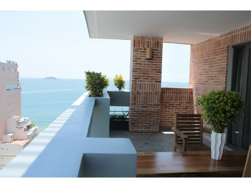 Фото SeaSing Boutique Hotel