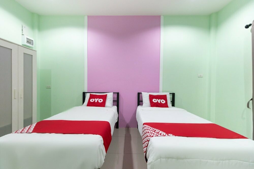 Hotel Oyo 1163 Eden Hostel, Phuket, photo