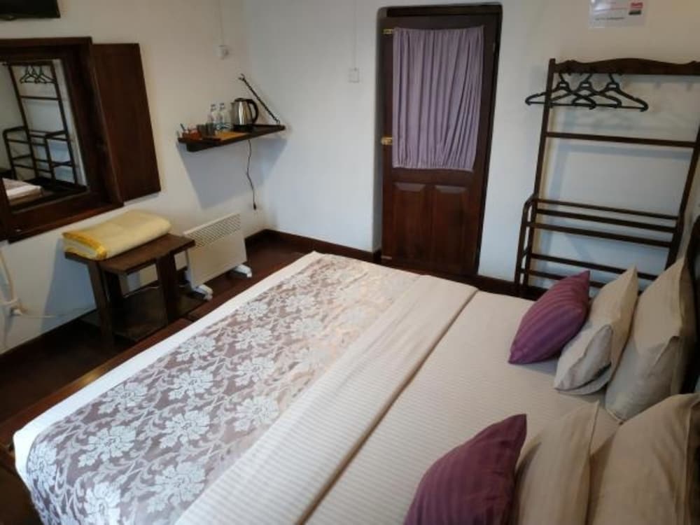 Фото The Golf Green Hotel