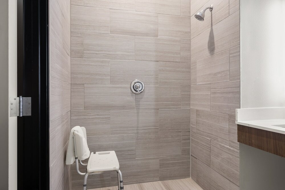 Фото Holiday Inn Express Hotel & Suites Graham, an Ihg Hotel