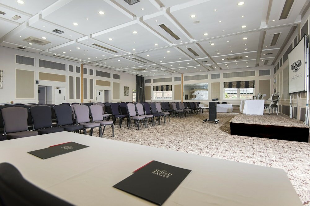 Фото The Spread Eagle Hotel