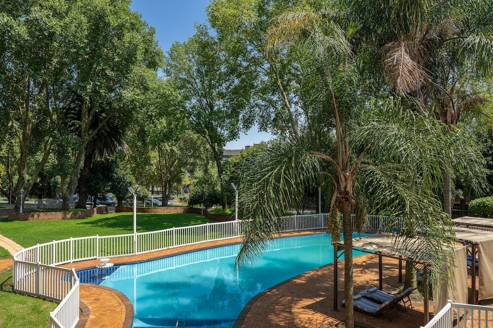 Фото Holiday Inn Johannesburg Sunnyside Park