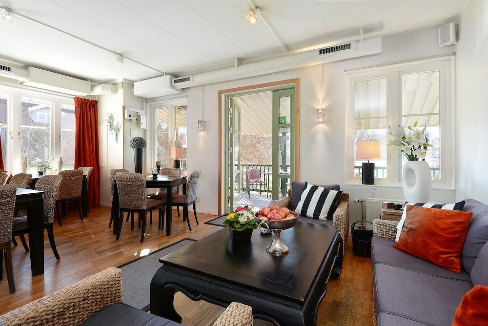 Фото Maude's Hotel Enskede Stockholm