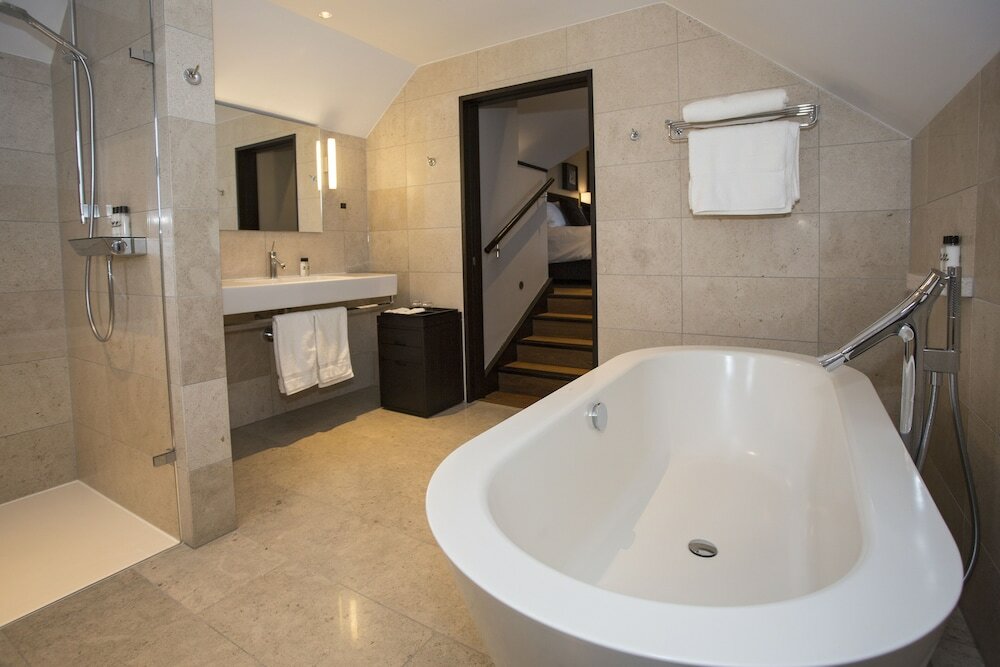 Фото Twr Y Felin Hotel