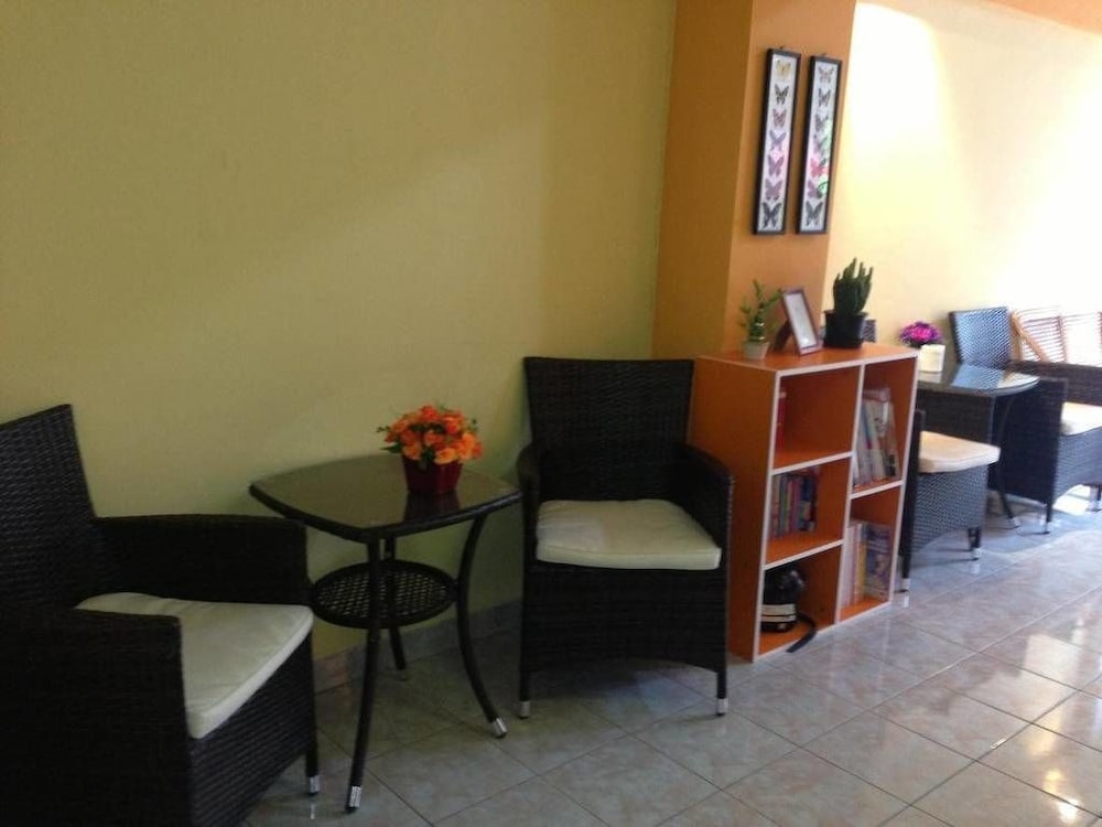 Фото Just Chill Inn