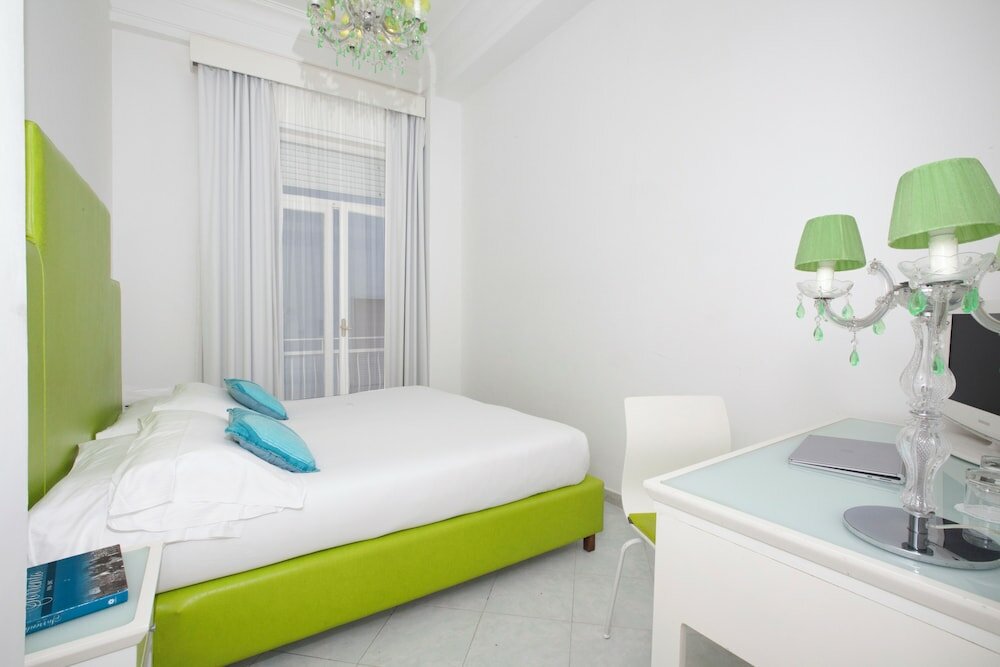 Фото Hotel Admiral Sorrento