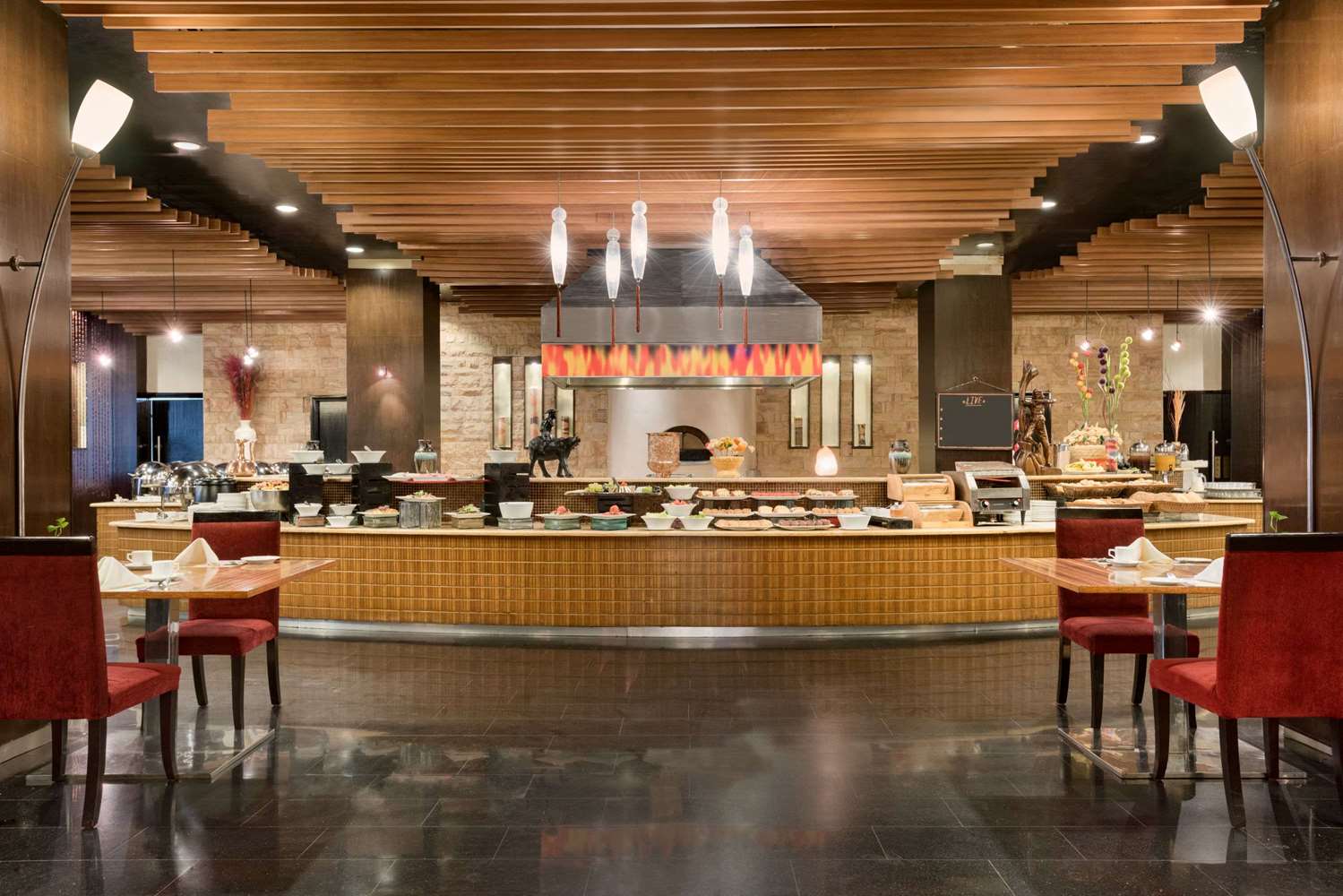 Фото Ramada Plaza by Wyndham Karachi Airport Hotel