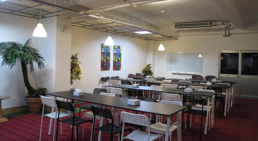 Фото Gaudi Hotel