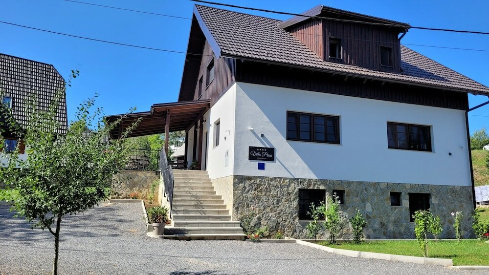 Фото Plitvice Lakes Villa Mija