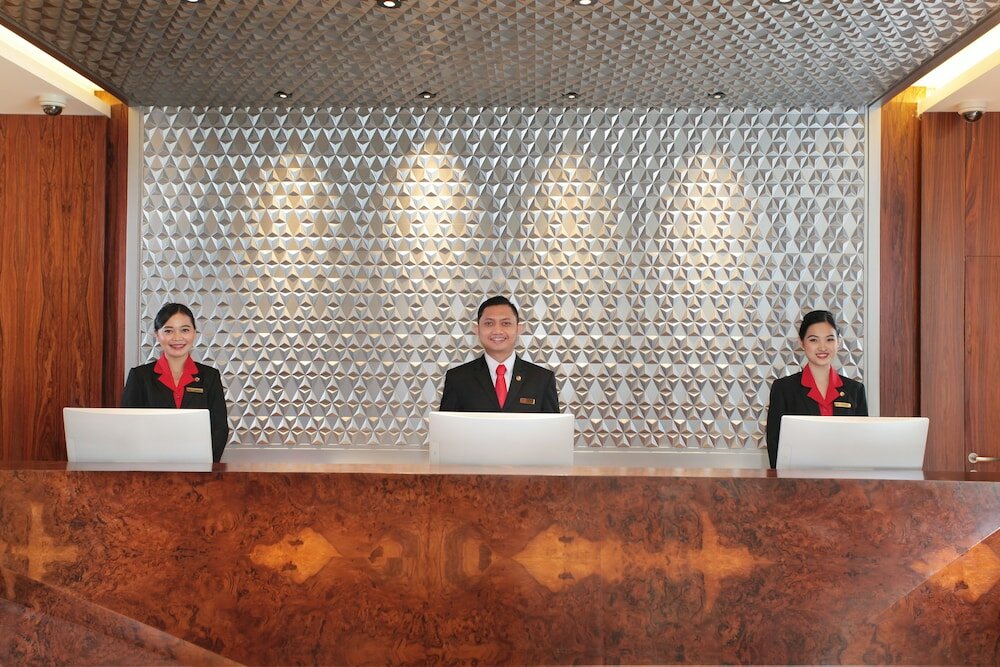 Фото Swiss-Belhotel Pondok Indah