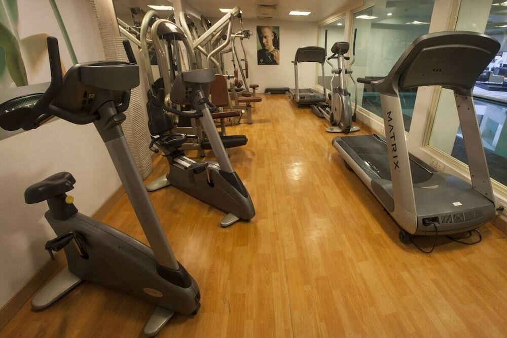 Фото Avalon Courtyard