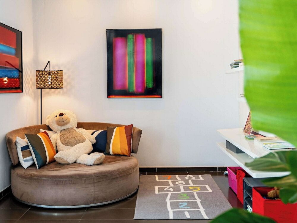 Фото Novotel Suites Marseille Centre Euromed