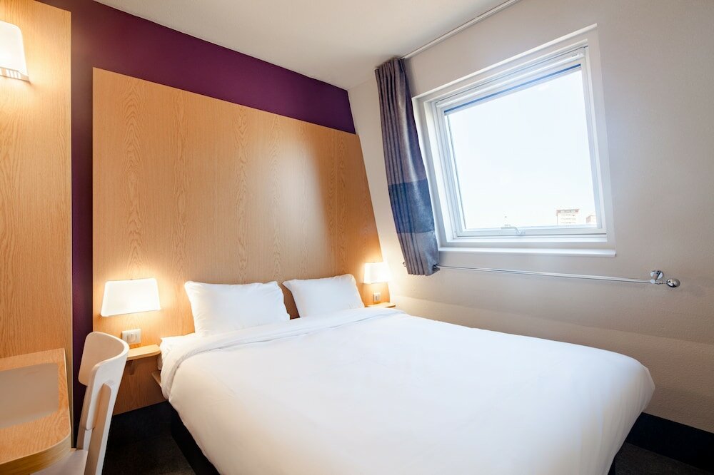 Фото B&b Hôtel Paris Est Bobigny Université