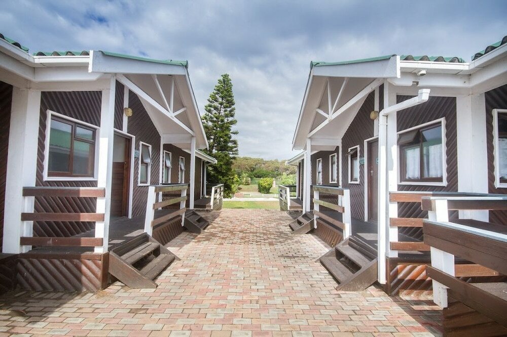 Фото Pine Lodge Resort