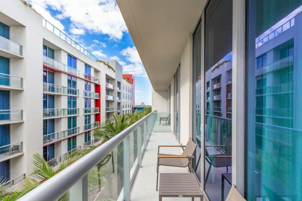 Фото Ch Luxury Condos & Studios On The Beach