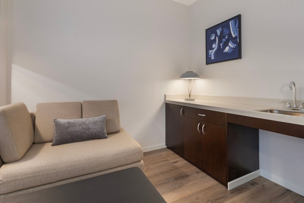 Фото Courtyard by Marriott New York Manhattan/SoHo