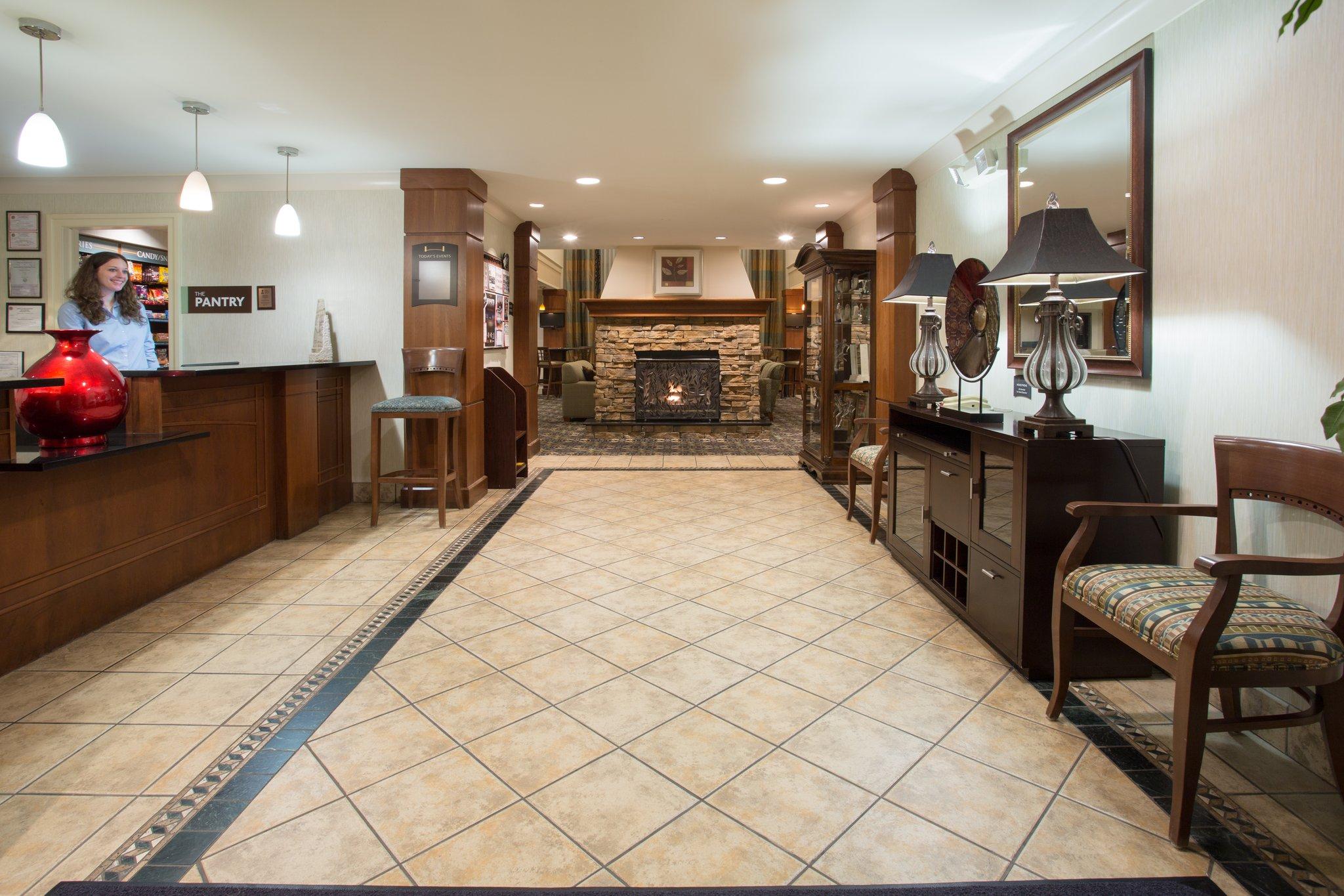 Фото Staybridge Suites Lincoln I-80