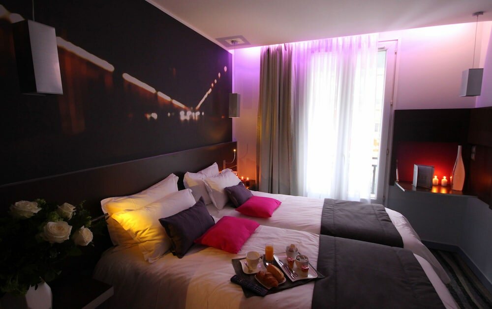 Фото Hotel Lumières Montmartre Paris