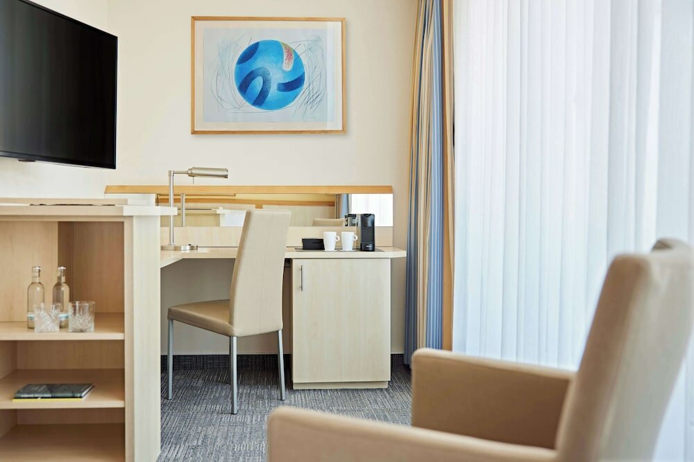 Фото Lindner Hotel Dom Residence