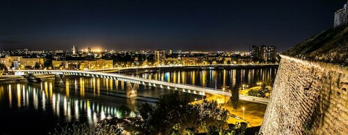 Гостиница Garni Hotel Leopold I в Южно-Бачском округе