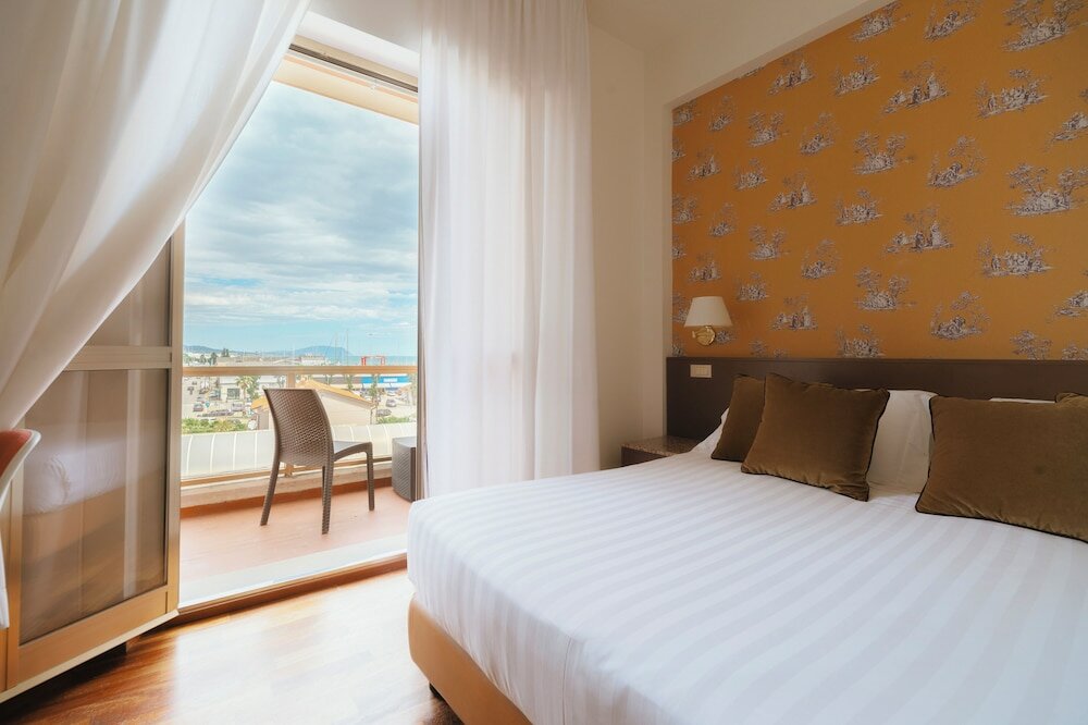 Фото Hotel Miramare