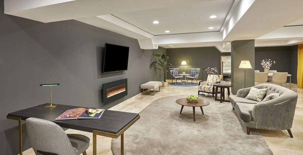 Фото Nh Madrid Balboa