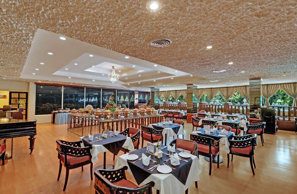 Фото Ambassador Pallava