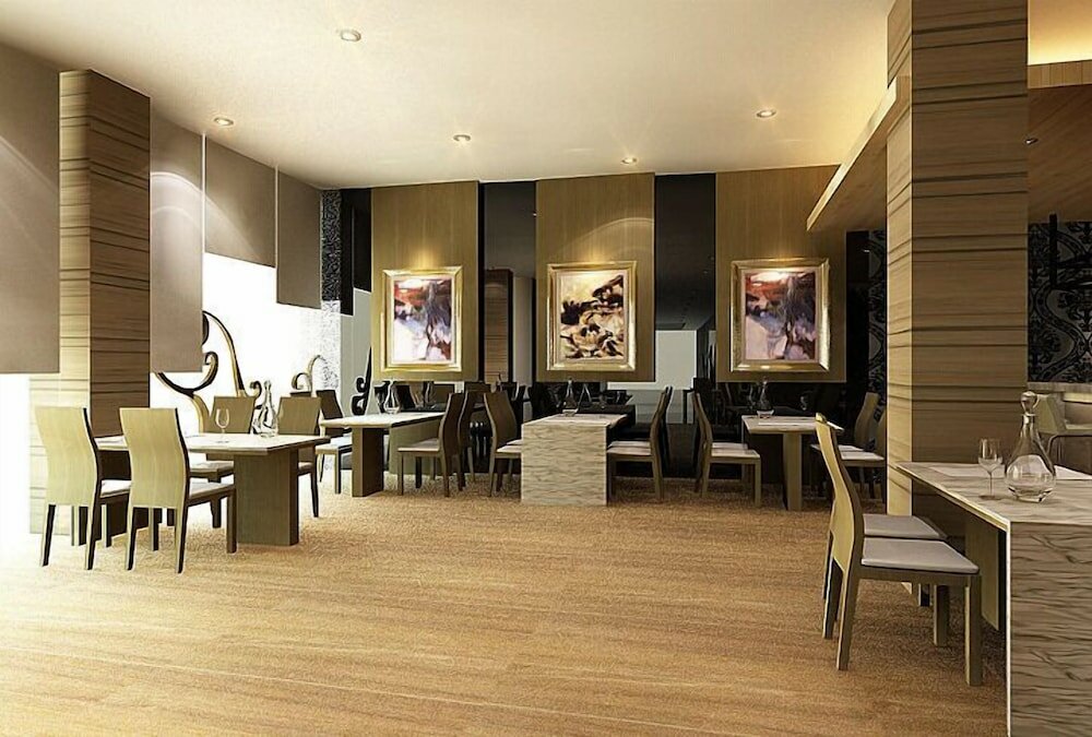 Фото Hotel Grand Imawan