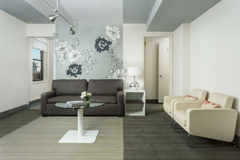 Фото Stewart Hotel