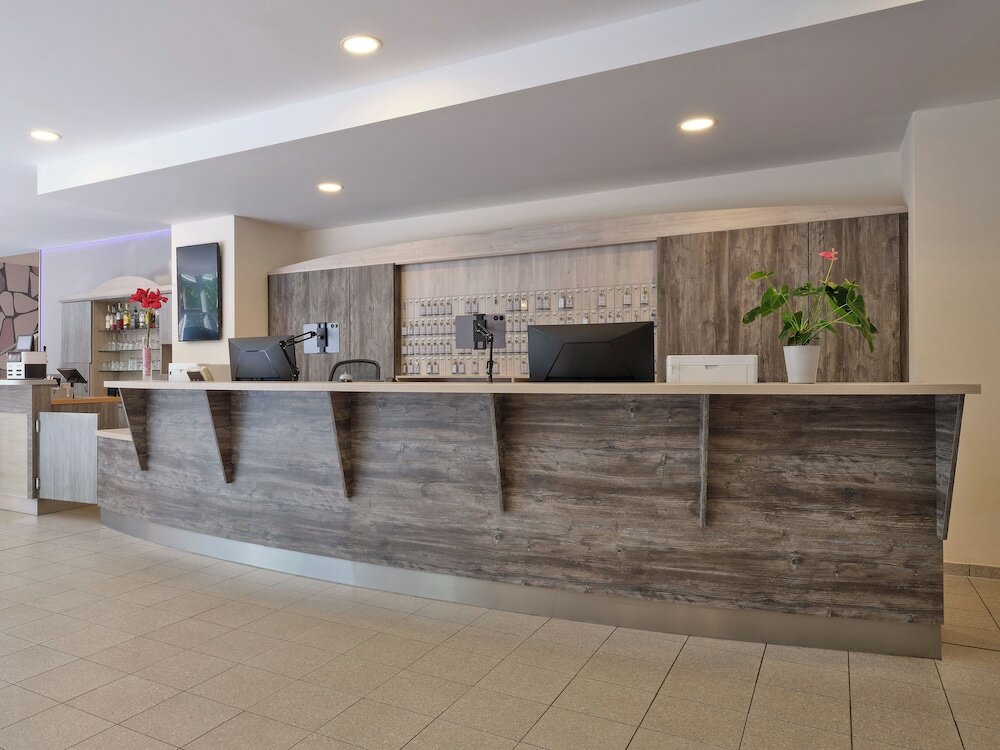 Фото Hotel Plaza Hannover