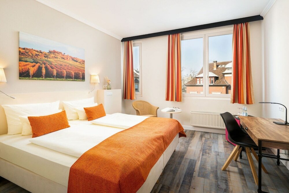 Фото отеля 3