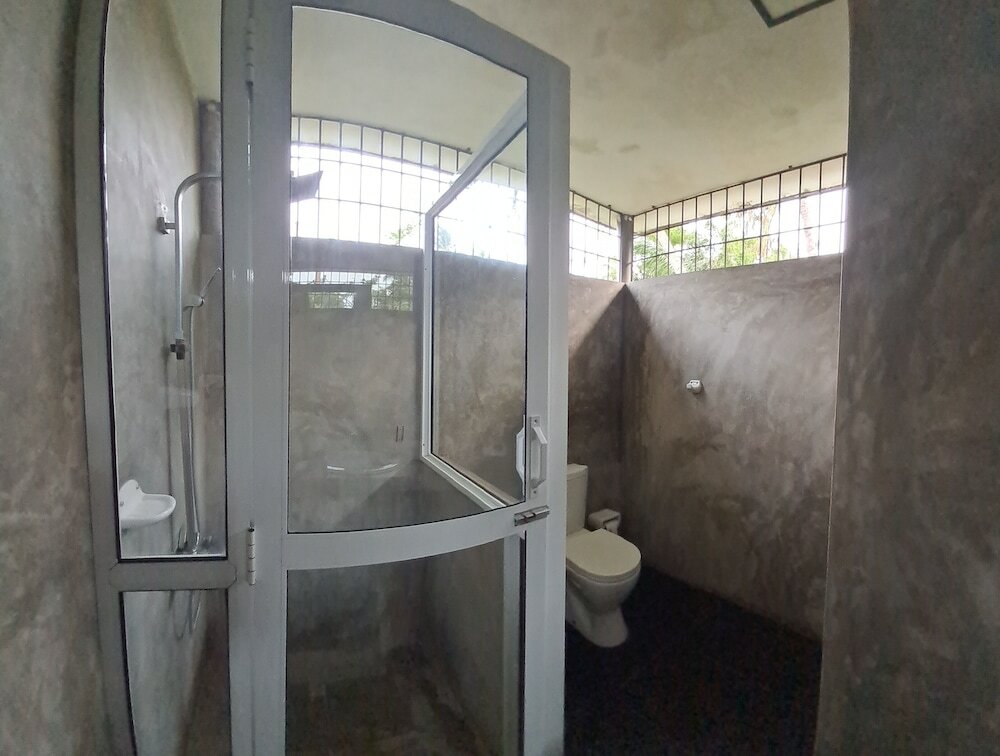 Фото Гостевой Дом Kutumbaya Resort