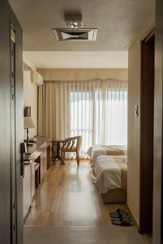 Внешний вид отеля Ocean Grand Hotel в Чеджу, фото 4