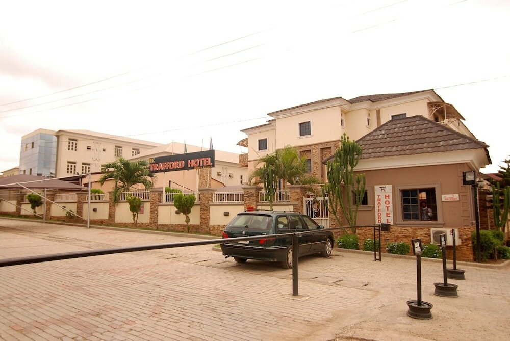 Фото Trafford Hotel