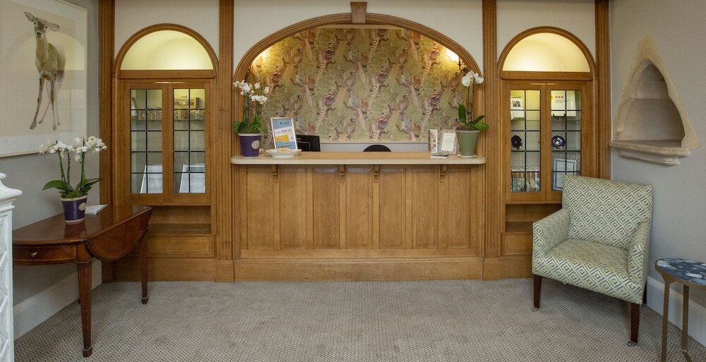 Фото Lords of the Manor Hotel