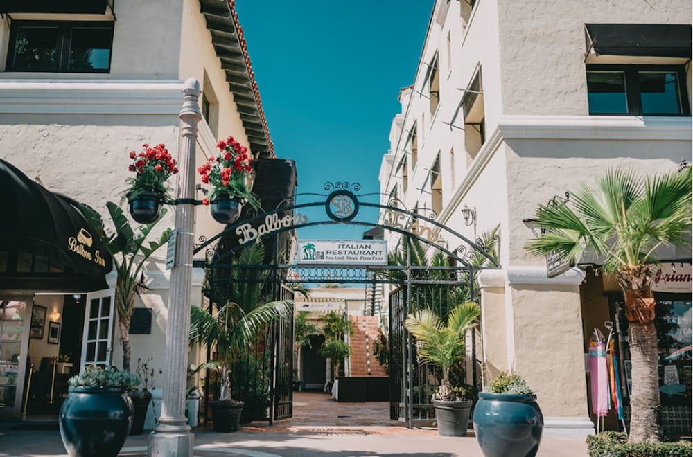 Фото Balboa Inn, On the Beach