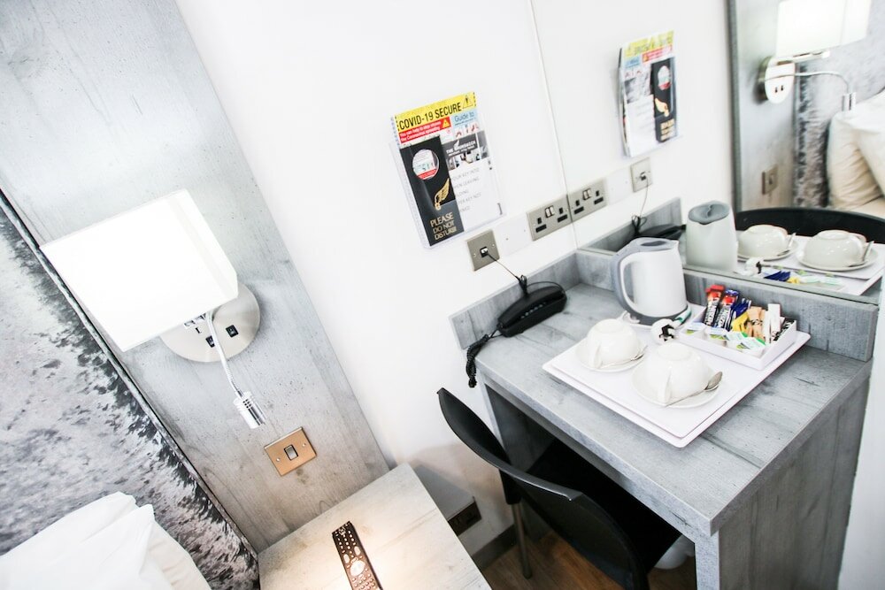 Фото Brunswick Merchant City Hotel