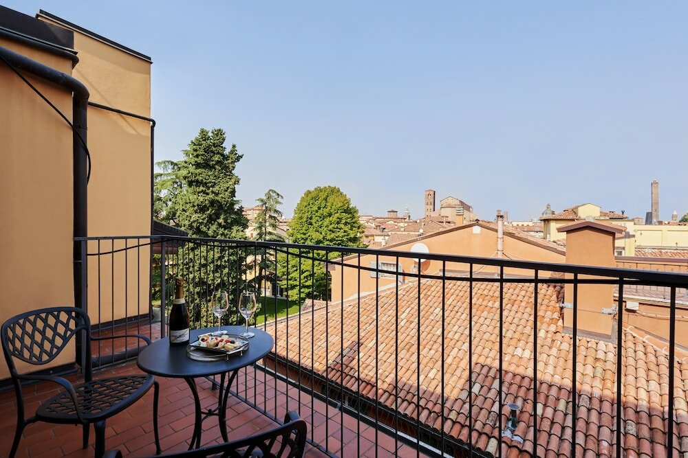 Фото Touring Hotel