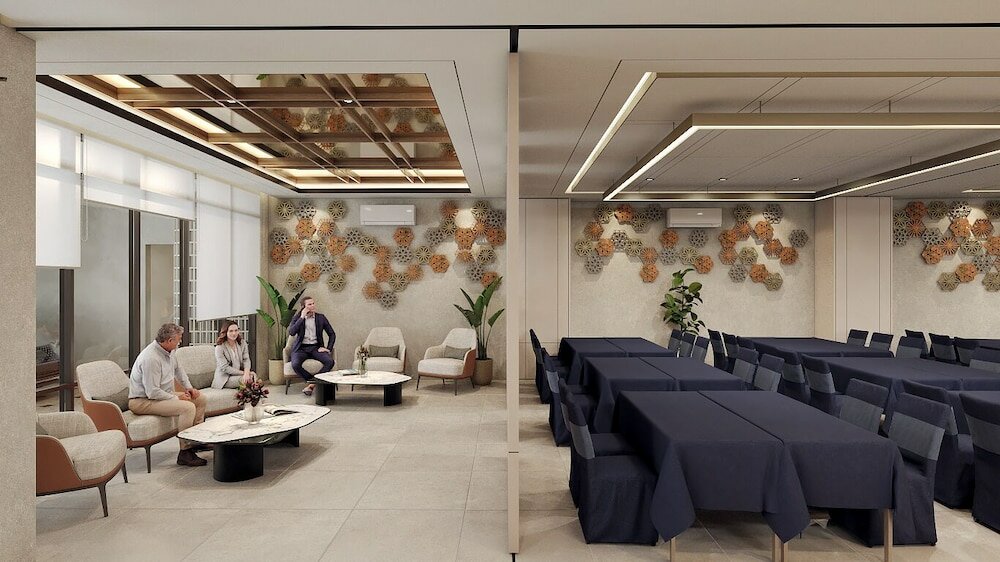 Фото Laxston Hotel by Front One