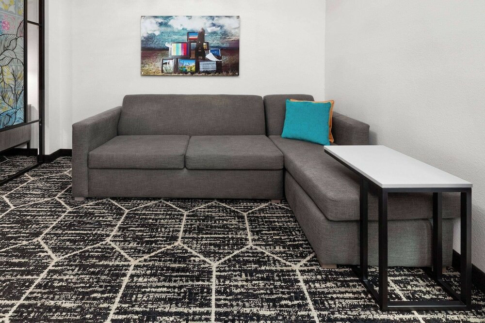 Фото La Quinta Inn & Suites by Wyndham Austin Parmer/Tech Ridge