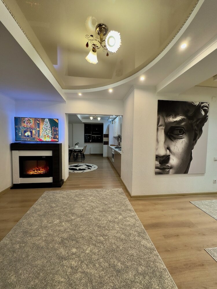 Фото Гранд-Отель Bernardazzi 38