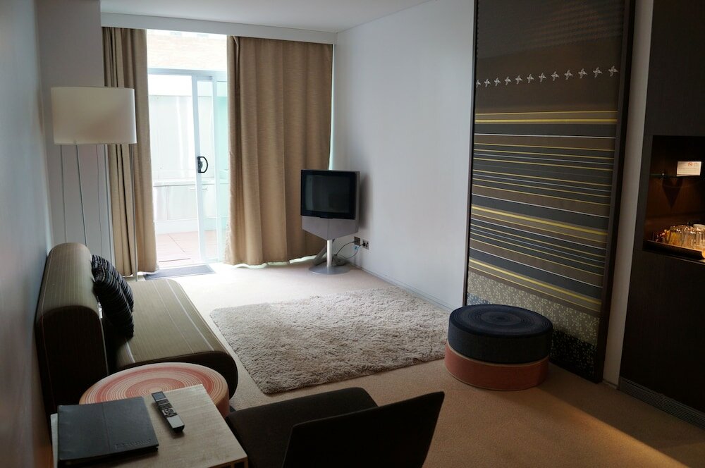 Фото Valentine On George