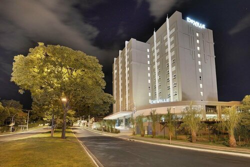 Внешний вид отеля Hotel Deville Prime Campo Grande в Кампу-Гранди, фото 1
