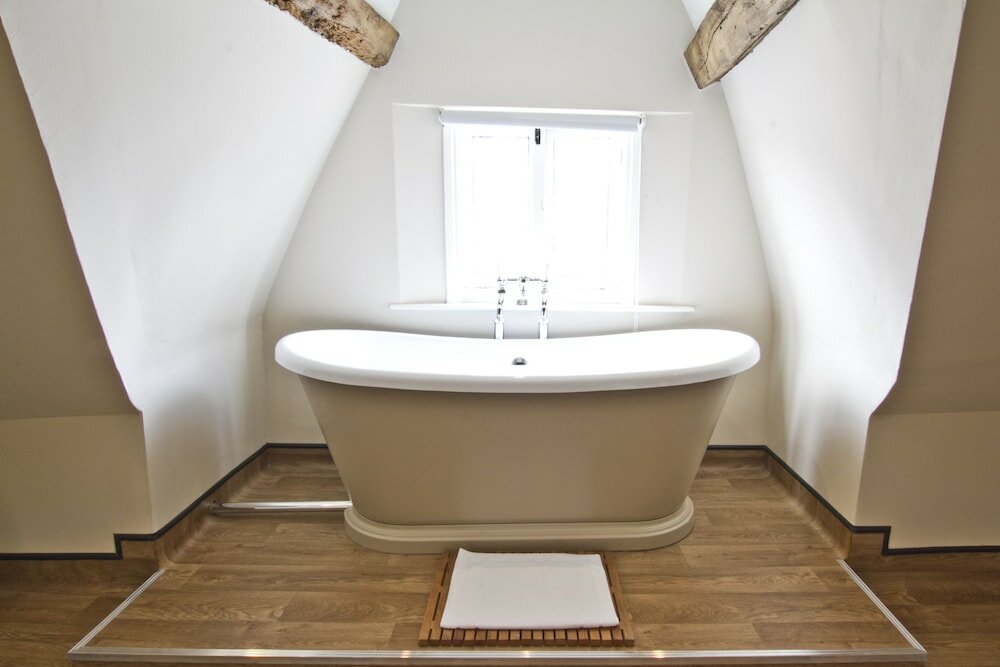 Фото The Chapter House