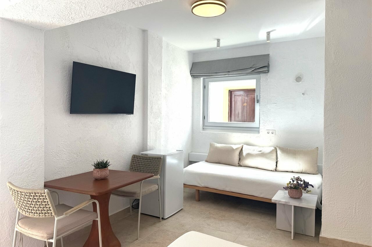 Фото Golden Sun Hotel Patmos