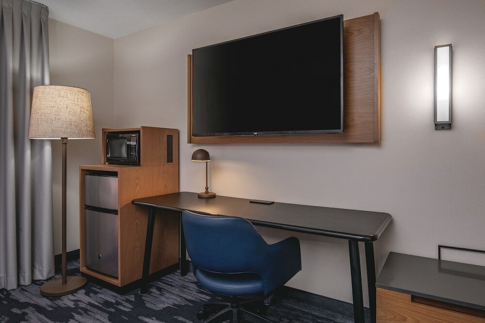 Фото Fairfield Inn & Suites by Marriott Saratoga Malta