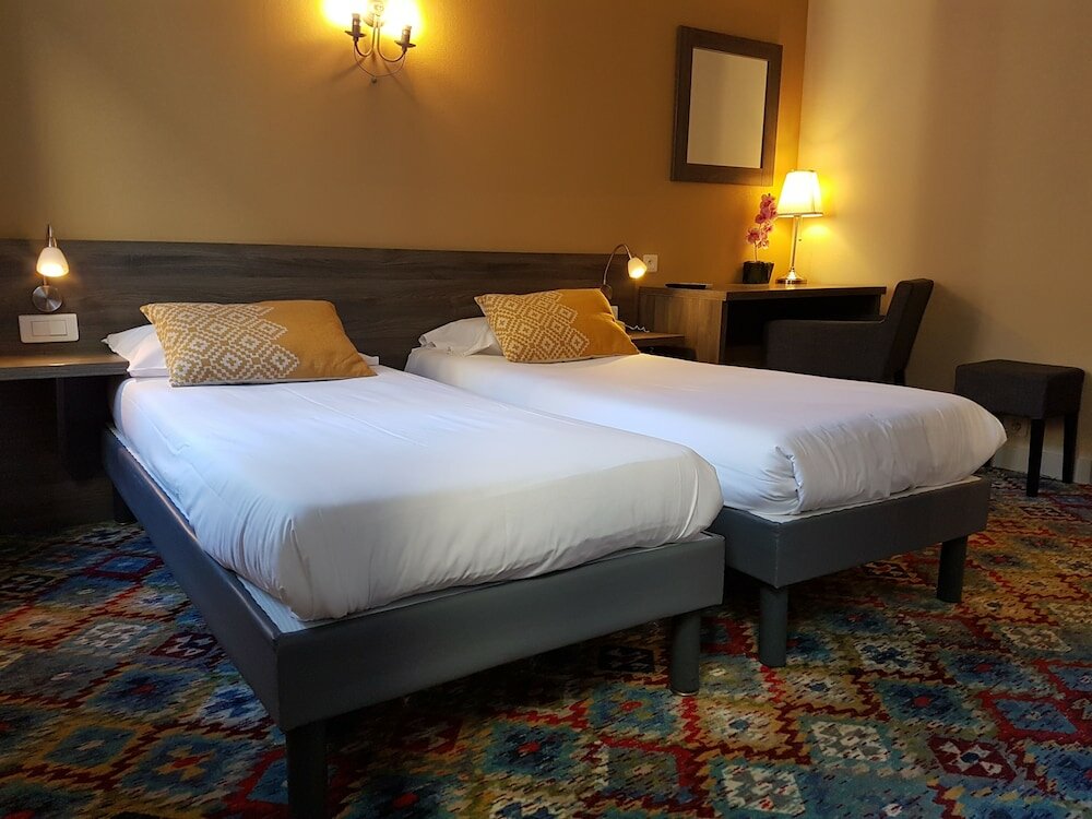 Фото The Originals Boutique, Hôtel Danieli, Avignon