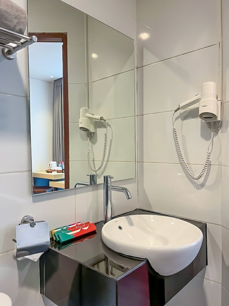 Фото Hotel 88 Embong Malang