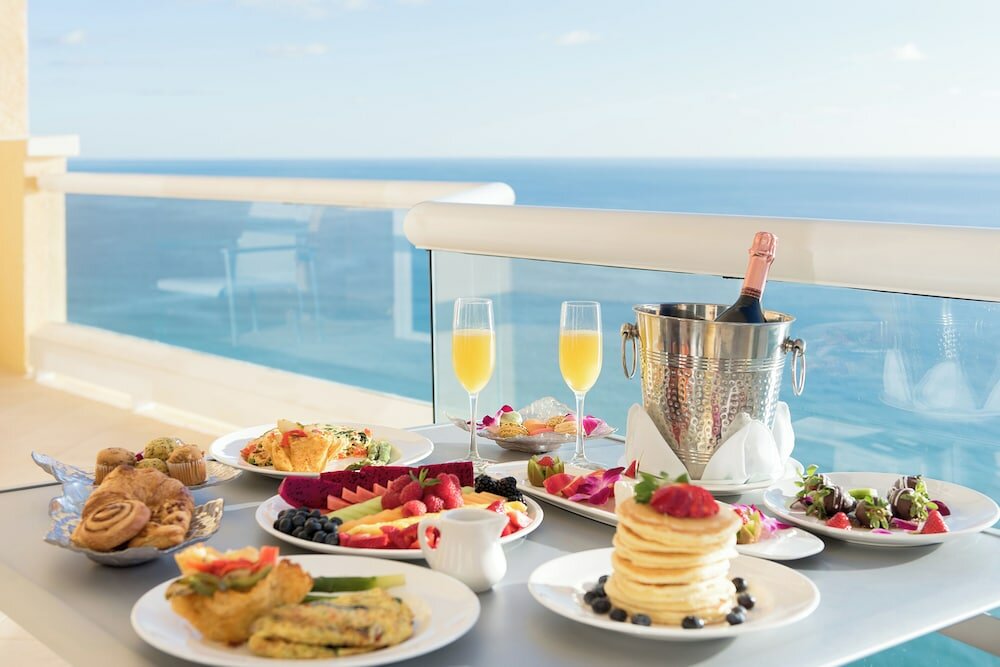 Фото Acqualina Resort & Residences On The Beach