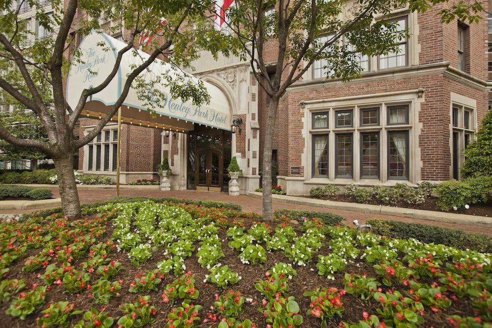 Фото The Henley Park Hotel